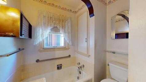406 Giles Place Albert Lea MN 56007