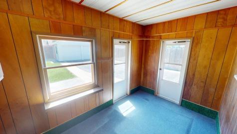 406 Giles Place Albert Lea MN 56007