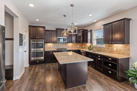 14290 Aldborough Avenue Rosemount MN 55068