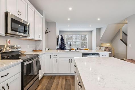 2280 Polar Way North Saint Paul MN 55109