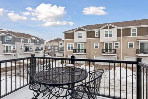 2280 Polar Way North Saint Paul MN 55109