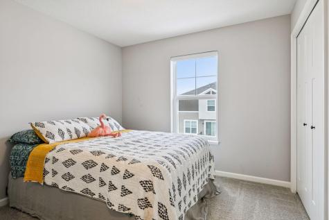 2280 Polar Way North Saint Paul MN 55109