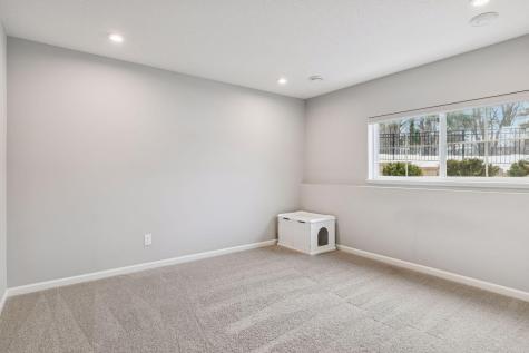 2280 Polar Way North Saint Paul MN 55109