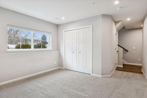 2280 Polar Way North Saint Paul MN 55109