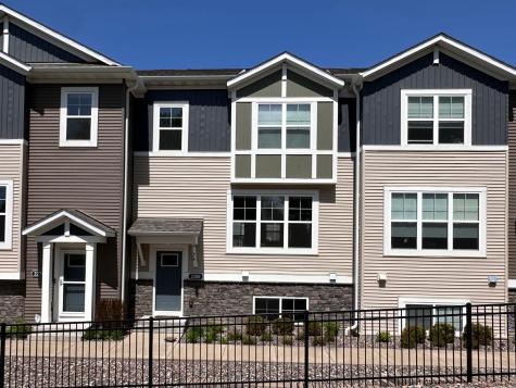 2280 Polar Way North Saint Paul MN 55109