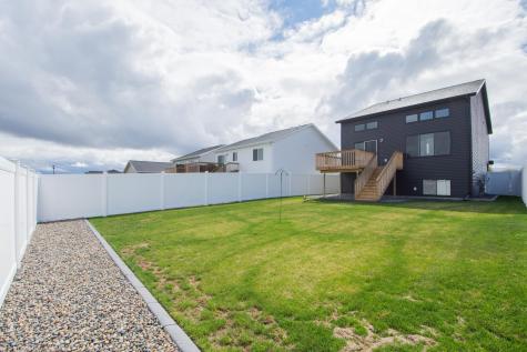 6758 68th Street S Horace ND 58047