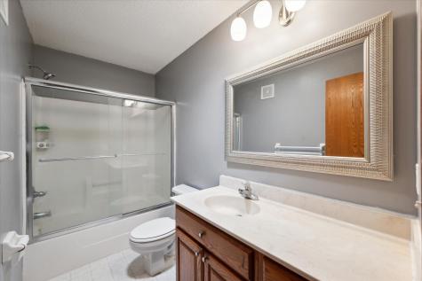 6913 Connelly Circle Savage MN 55378