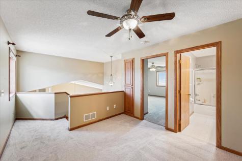 6913 Connelly Circle Savage MN 55378