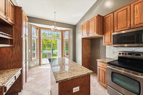 6913 Connelly Circle Savage MN 55378