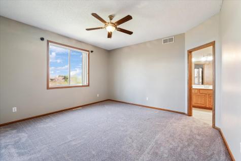 6913 Connelly Circle Savage MN 55378