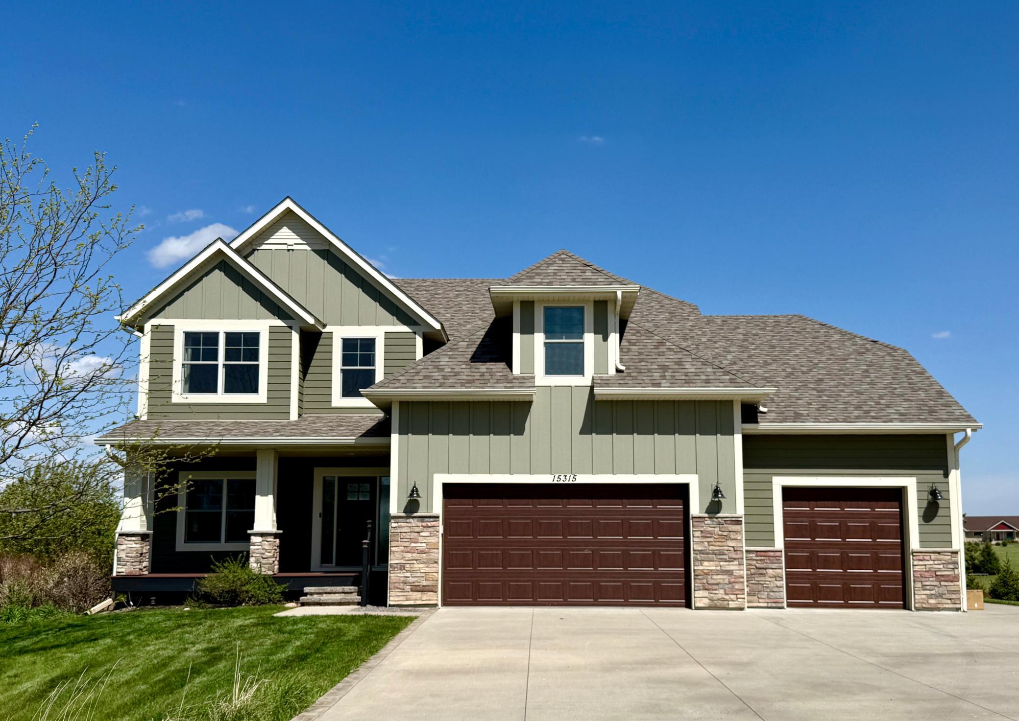 15315 Elm Court Faribault MN 55021