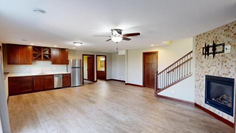 15315 Elm Court Faribault MN 55021
