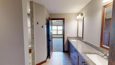 15315 Elm Court Faribault MN 55021