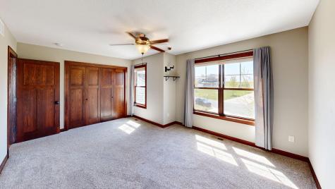 15315 Elm Court Faribault MN 55021