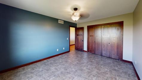 15315 Elm Court Faribault MN 55021