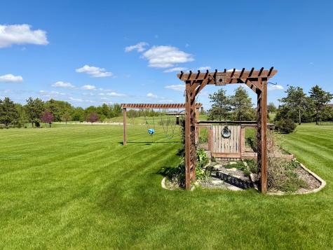 15315 Elm Court Faribault MN 55021