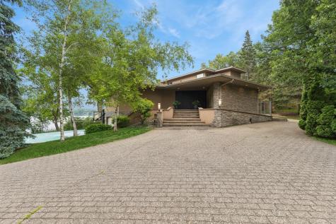 10957 Highway 71 NE Spicer MN 56288