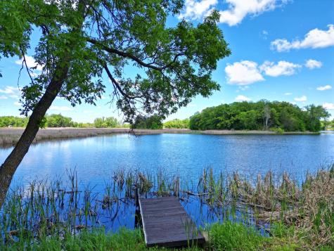 10957 Highway 71 NE Spicer MN 56288