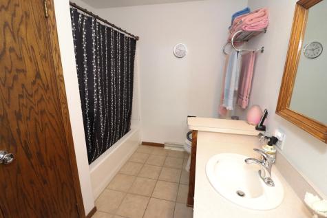 301 Sheyenne Drive Horace ND 58047