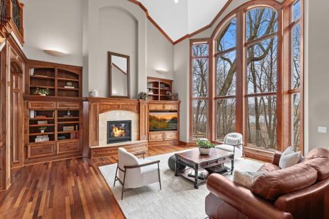 27665 Virginia Cove Excelsior MN 55331
