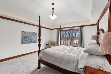 27665 Virginia Cove Excelsior MN 55331