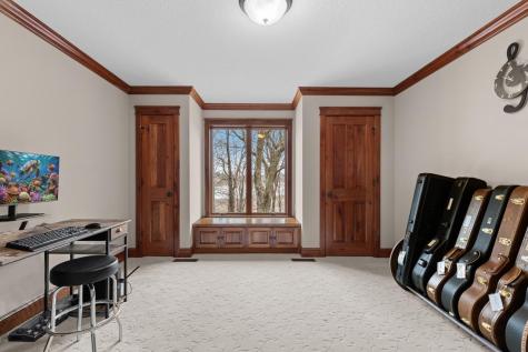 27665 Virginia Cove Excelsior MN 55331
