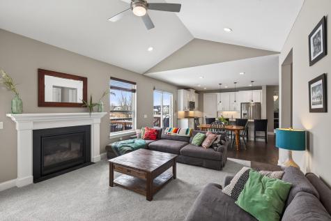 303 Primrose Path N Bayport MN 55003