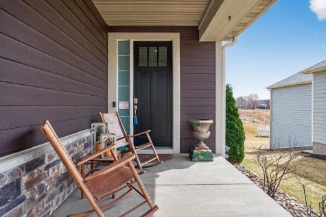 303 Primrose Path N Bayport MN 55003