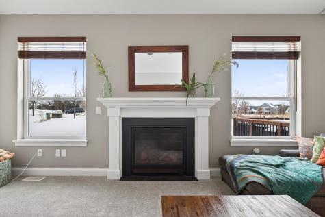 303 Primrose Path N Bayport MN 55003
