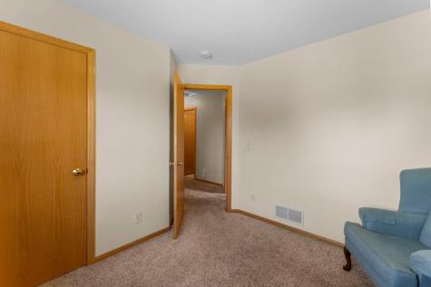 28359 Lakeside Way Lindstrom MN 55045