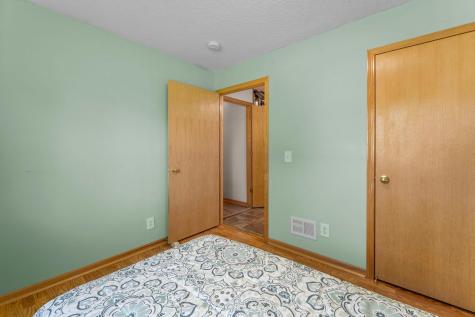 28359 Lakeside Way Lindstrom MN 55045