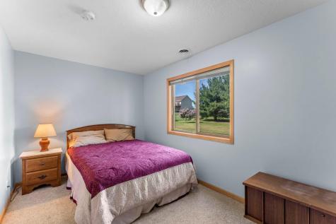 28359 Lakeside Way Lindstrom MN 55045