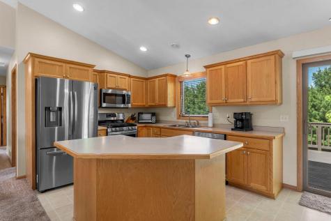 28359 Lakeside Way Lindstrom MN 55045
