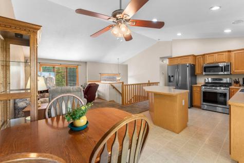 28359 Lakeside Way Lindstrom MN 55045
