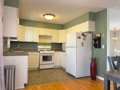 7640 Unity Avenue N Brooklyn Park MN 55443