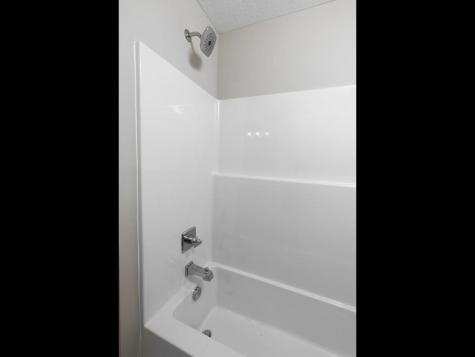 6673 Granby Street North Branch MN 55056