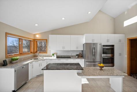 8325 Ox Yoke Circle Maple Plain MN 55359