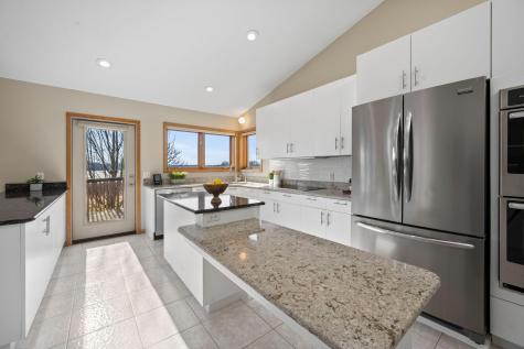 8325 Ox Yoke Circle Maple Plain MN 55359
