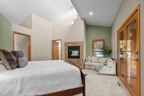 8325 Ox Yoke Circle Maple Plain MN 55359