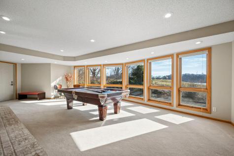 8325 Ox Yoke Circle Maple Plain MN 55359