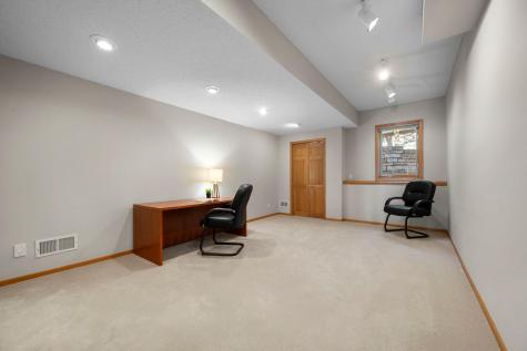 8325 Ox Yoke Circle Maple Plain MN 55359