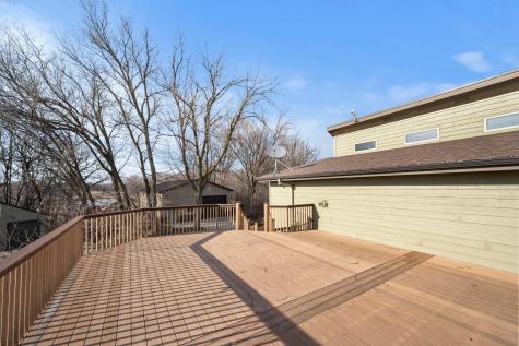 8325 Ox Yoke Circle Maple Plain MN 55359