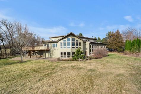8325 Ox Yoke Circle Maple Plain MN 55359