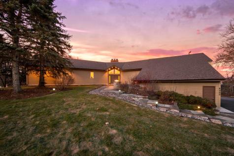8325 Ox Yoke Circle Maple Plain MN 55359