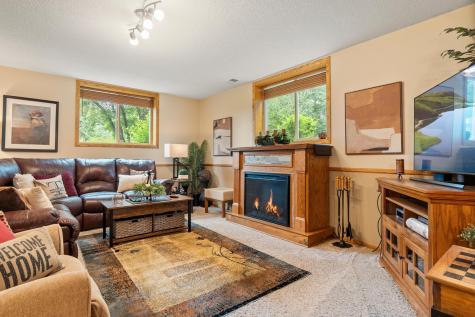 2001 Ridgewood Drive NW Alexandria MN 56308