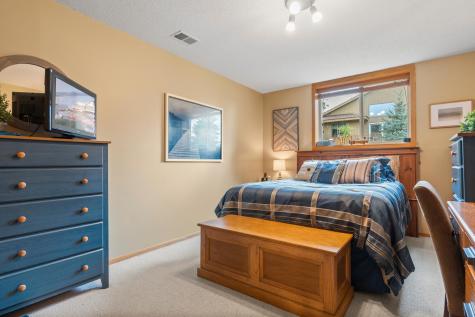 2001 Ridgewood Drive NW Alexandria MN 56308