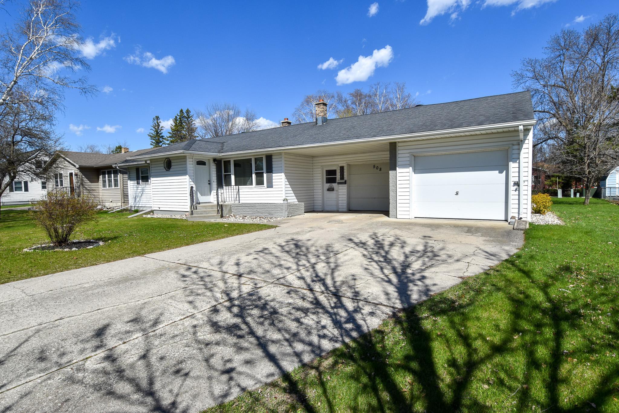 508 Merriam Avenue S Thief River Falls MN 56701