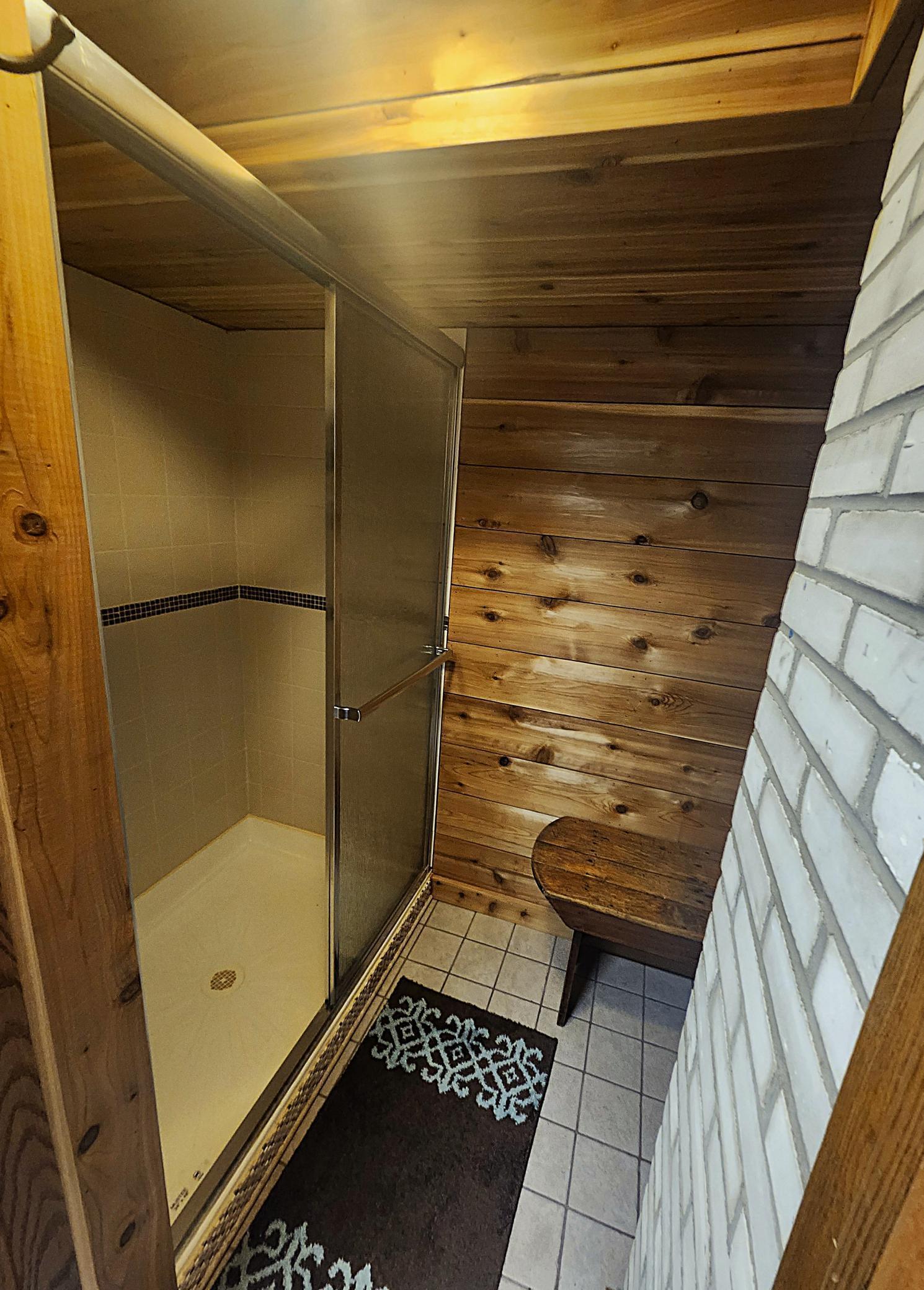 1405 Bryant Street Alexandria MN 56308