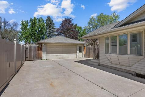 2841 115th Lane NW Coon Rapids MN 55433