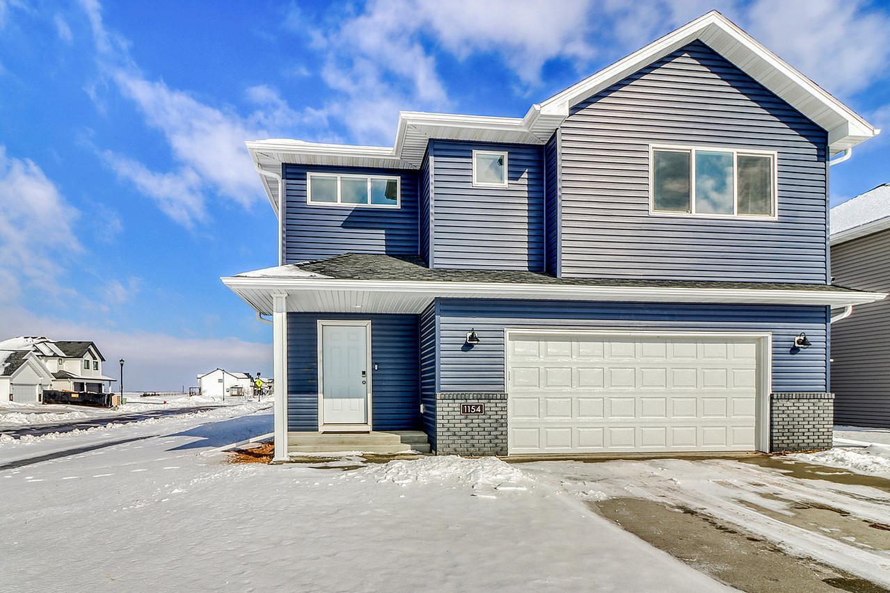 1154 60th Avenue W West Fargo ND 58078